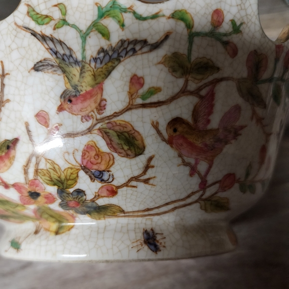 Vintage Hua Ping Tang Zhi Hand Painted Porcelain Bowl Signed and Numbered - Picture 3 of 11